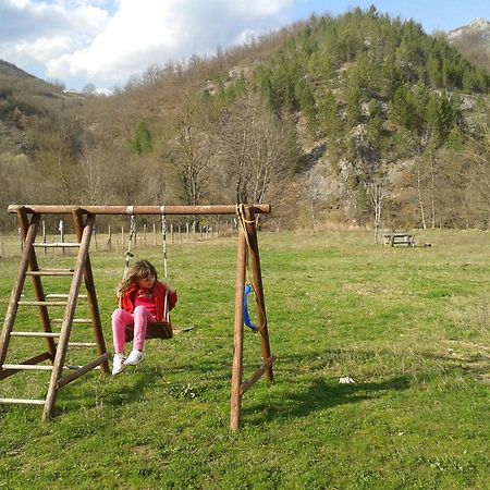 Jezero  Exo Log Cottage מראה חיצוני תמונה