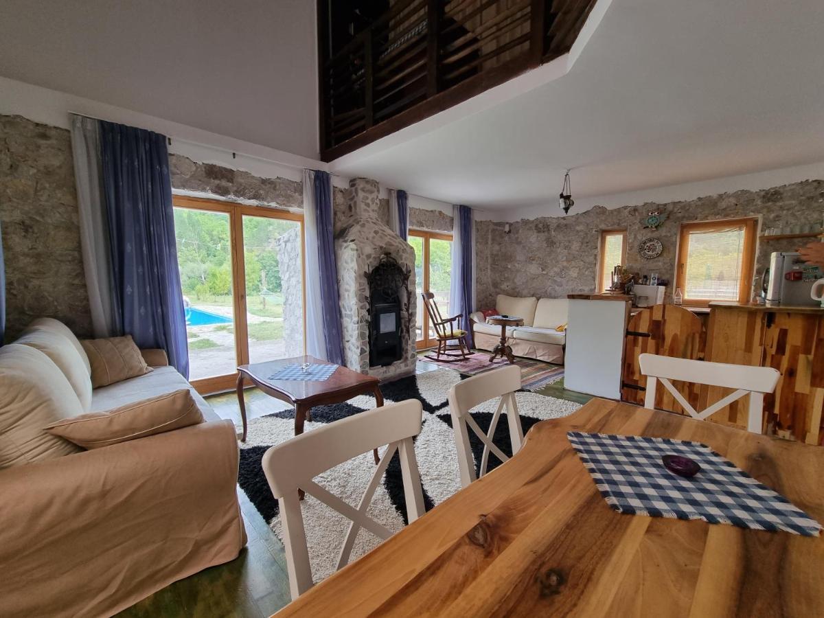 Jezero  Exo Log Cottage מראה חיצוני תמונה