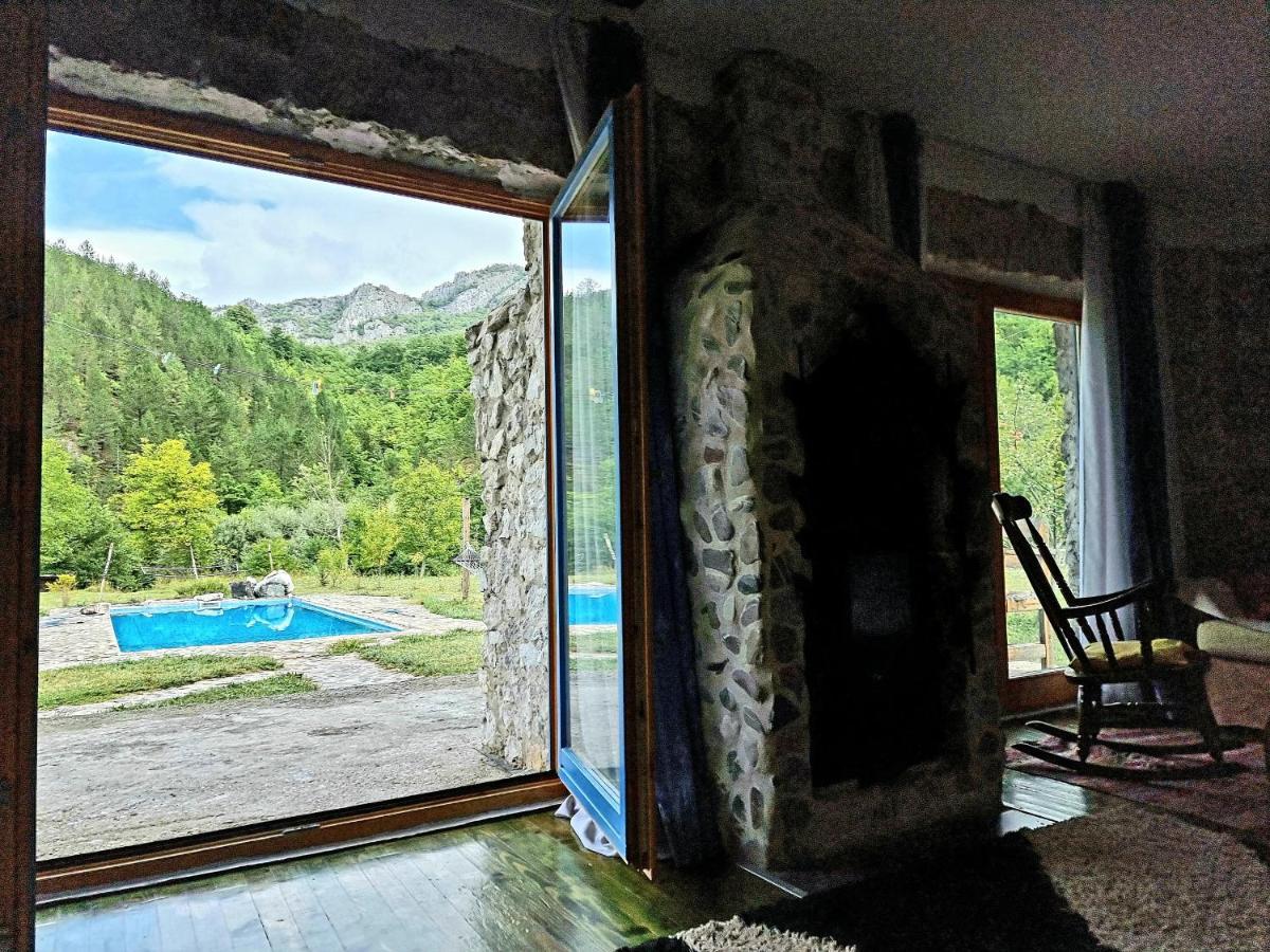 Jezero  Exo Log Cottage מראה חיצוני תמונה